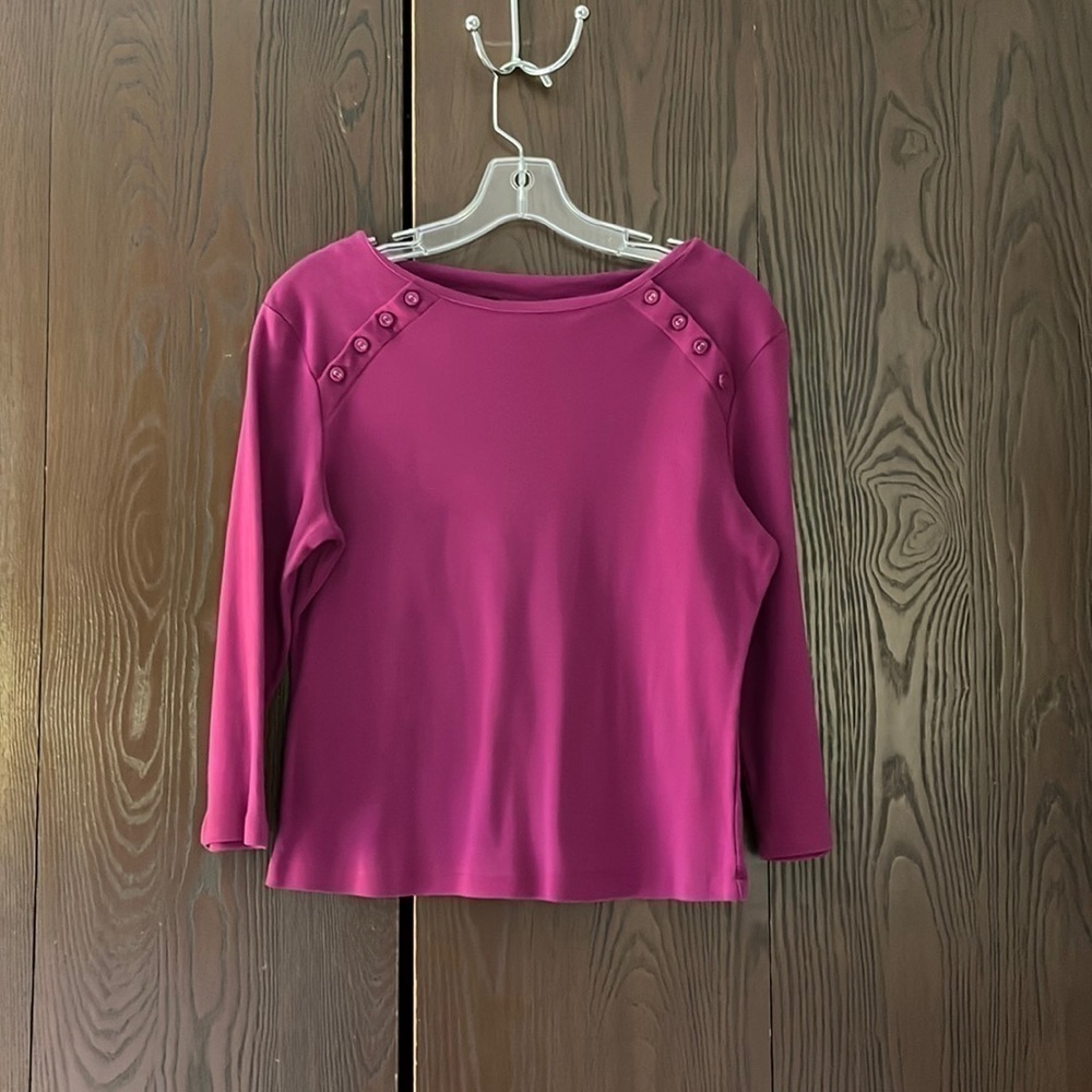 Field Gear 100% cotton magenta, 3/4 sleeved top. Size Medium